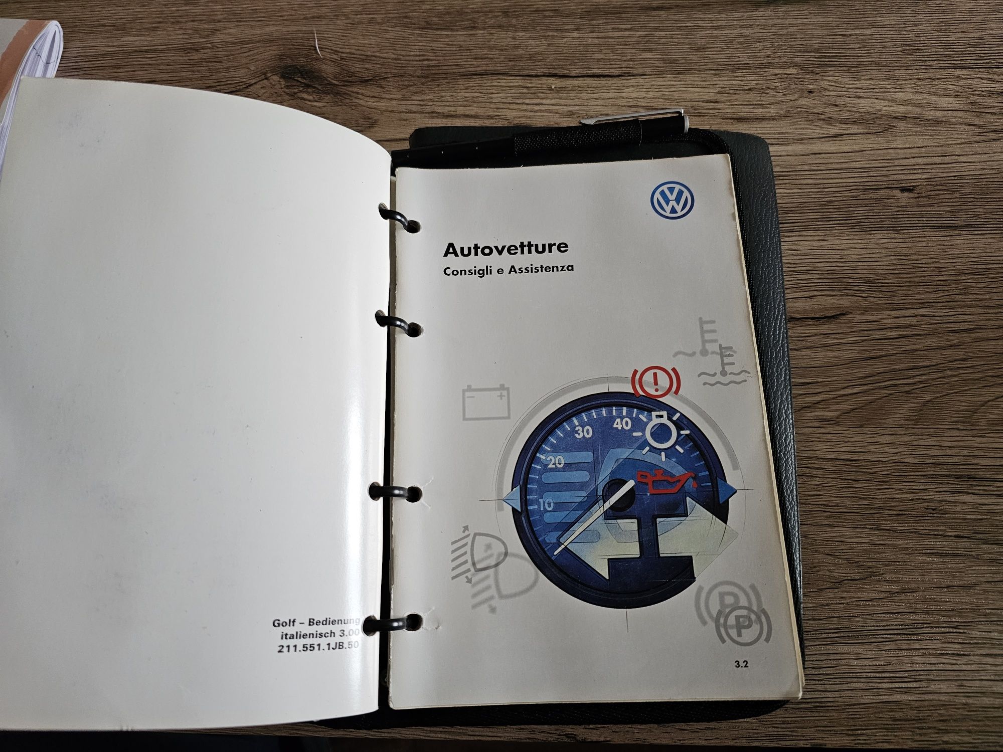 Сервизна книжка за Golf 4 + ръководство за експлоатация гр. София ...