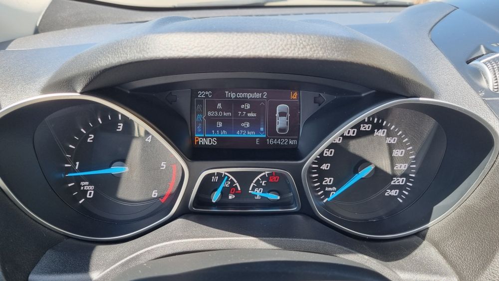 FORD KUGA 4×4 2.0 TDCI