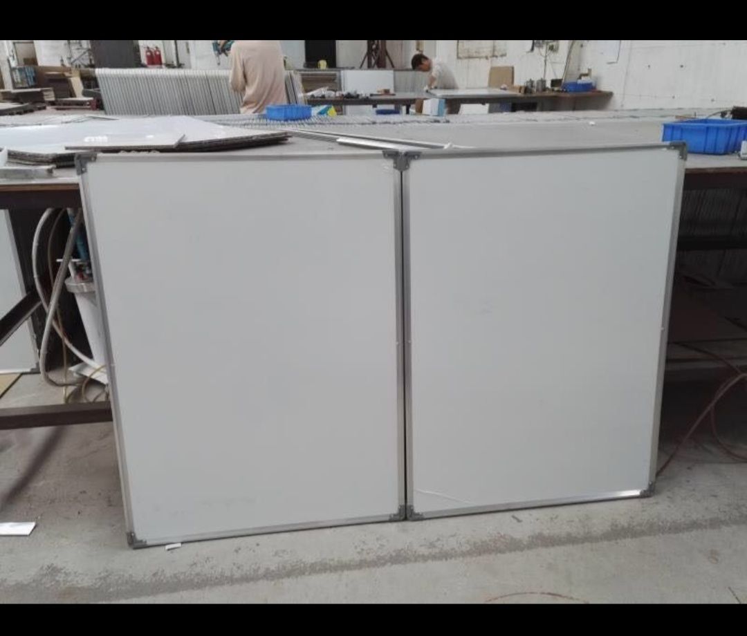 Магнитно маркерная меловая школьная доска трёхстворчатая. 100×300см ...