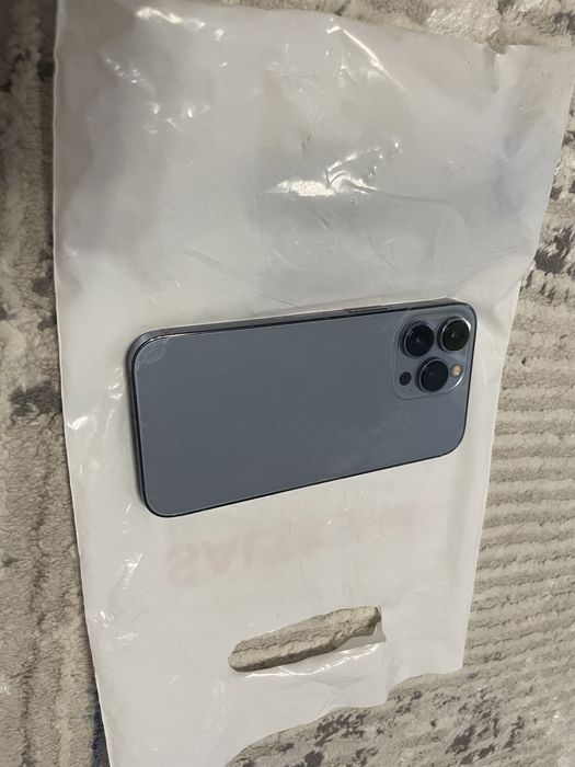 Iphone 13 PRO  в иделный состояний