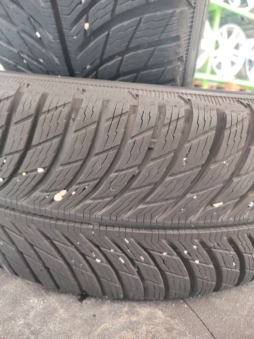 2 бр 205/55/17 Michelin