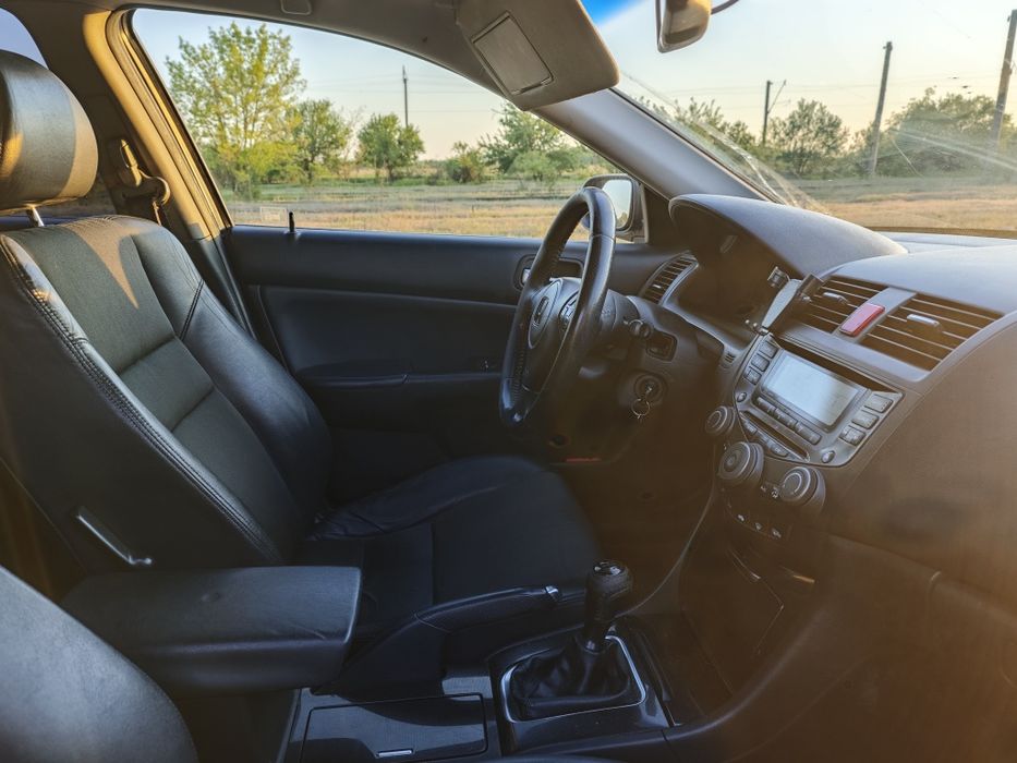 Honda Accord CL7 2.0