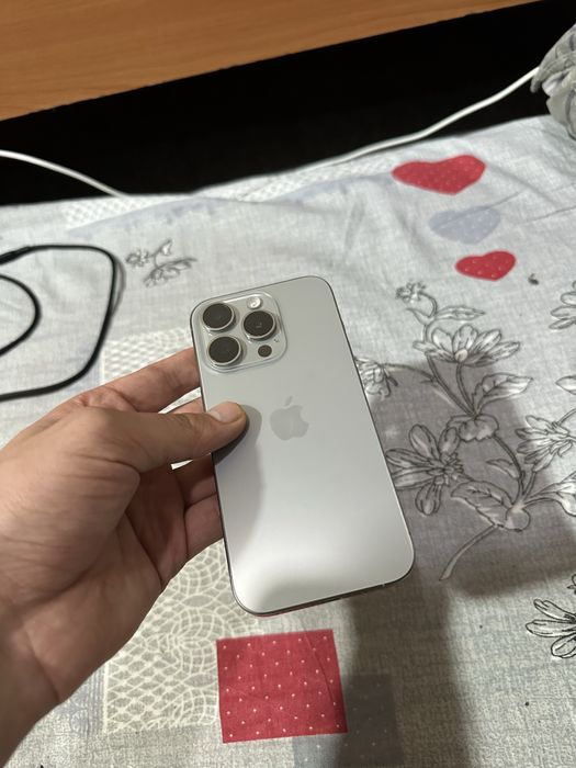Iphone 15 pro 128 GB