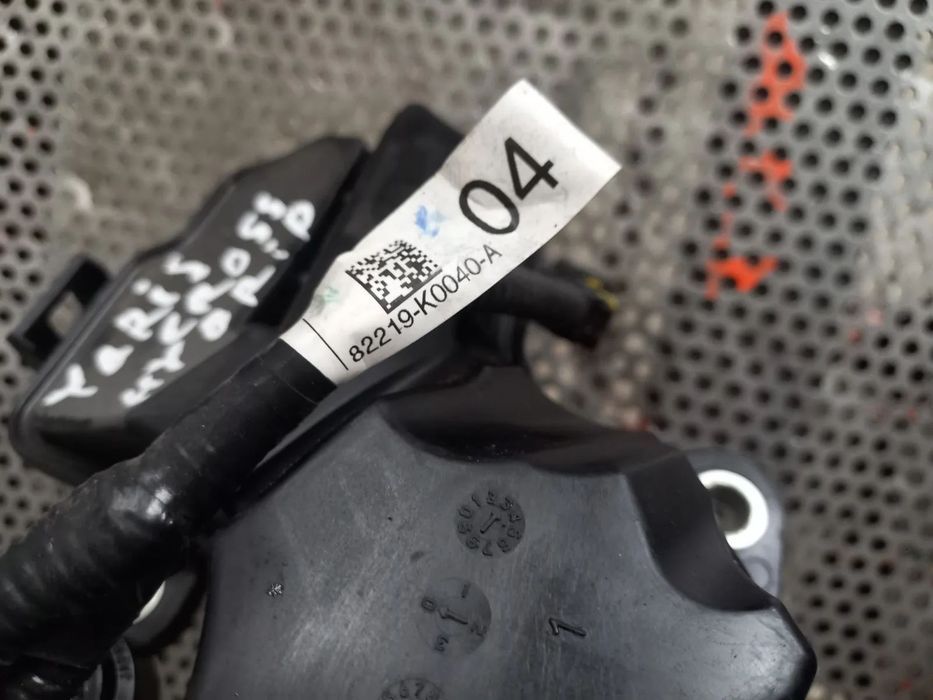 Separator Epurator Benzina Toyota Yaris Yaris Cross Prius Verso 1.5 Benzina Hybrid Motor XM15A Cod
