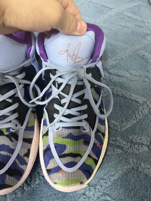 Nike Kyrie 8 Infiniti