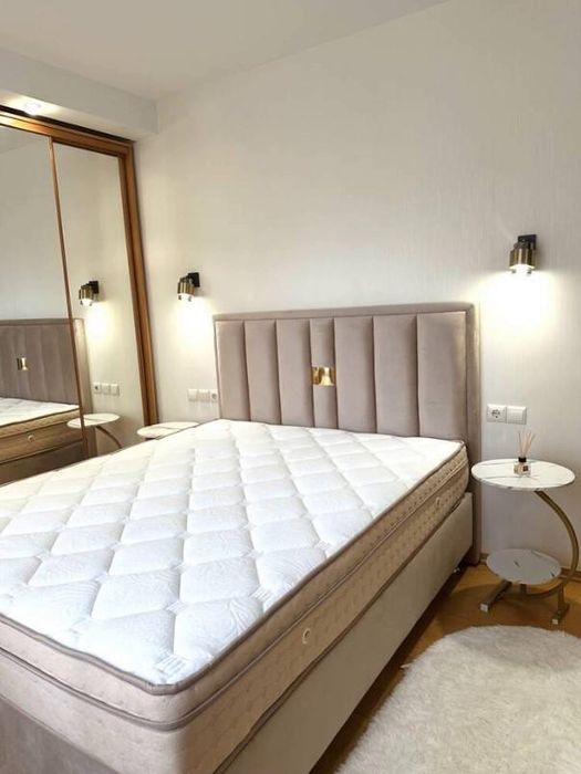 Дава се под наем Двустаен апартамент в София, Хладилника - 65 кв.м за 999 € - Снимка #3