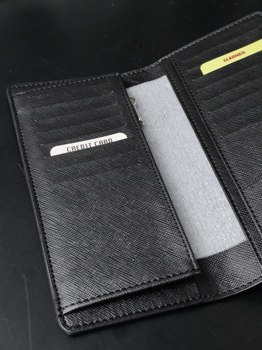 Luis Viton портфейл