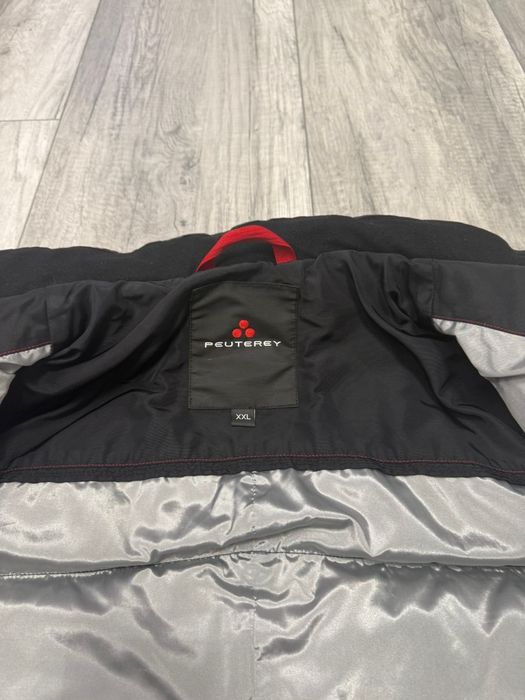 Jachetă Peuterey