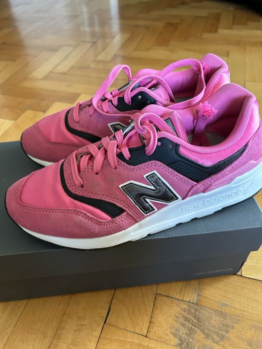 New Balance 37 маратонки дамски
