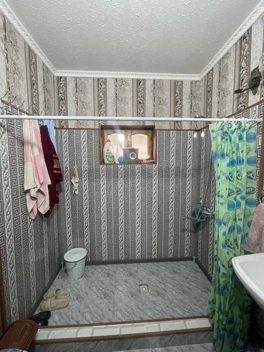 Uy sotuladi Nurafshonda