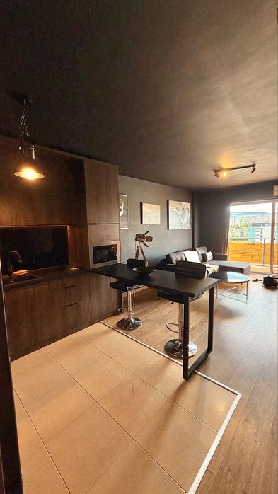 Apartament 2 camere si garaj