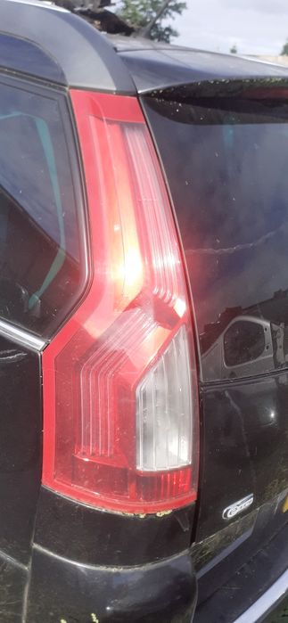 Far stinga dreapta citroen Picasso c4