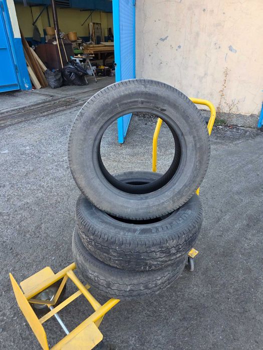 Бусови гуми 195/70 R15C