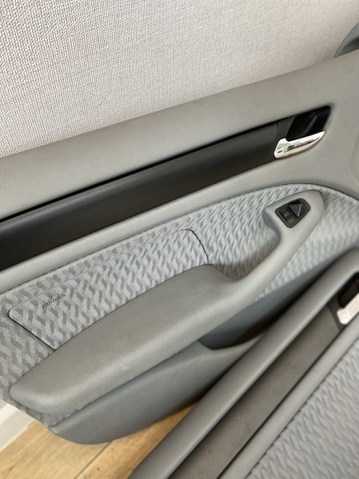 Дверные карты на бмв Е46