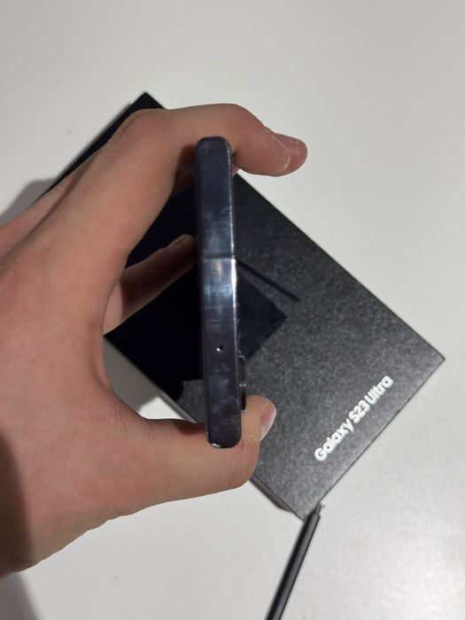 Samsung S23 ultra 12/256