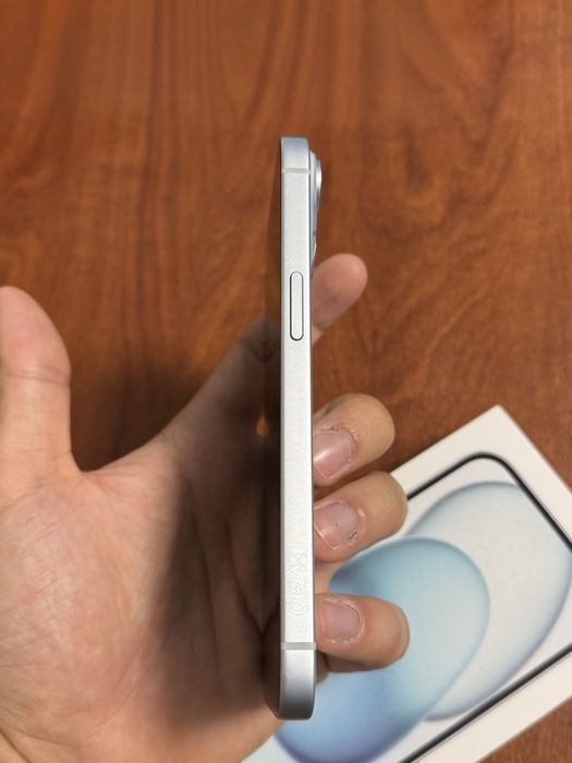 iPhone 15 128GB Blue/Син Айфон 15 128ГБ