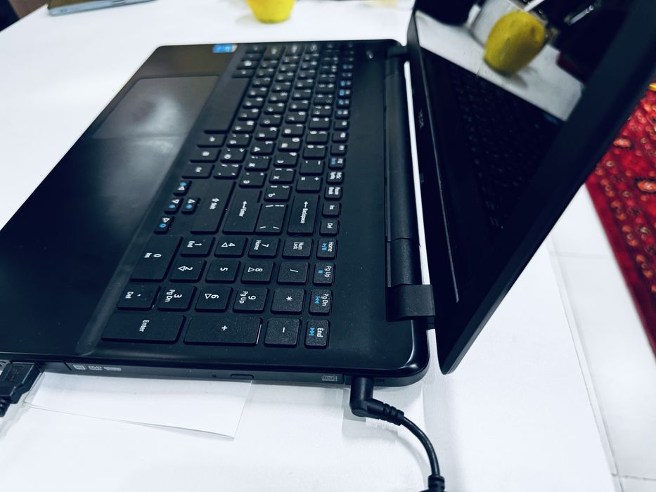 Ноутбук Acer б/у продается