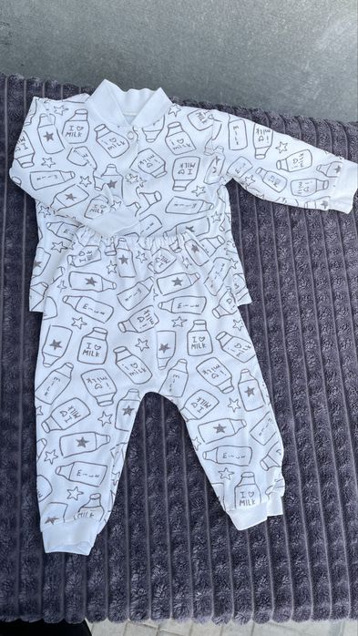 Продам детские вещи