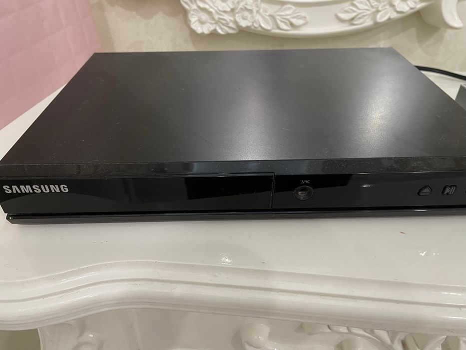 DVD плеер Samsung