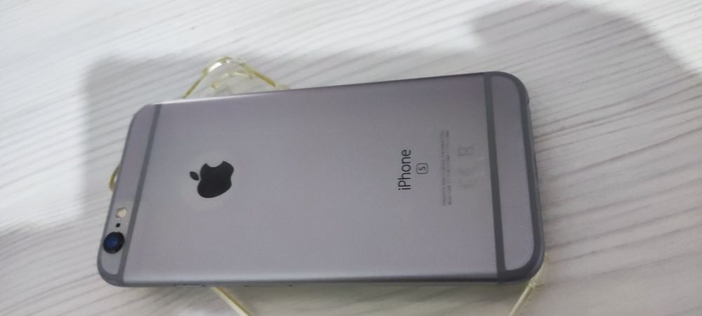 iPhone 6S 32Gb Space Gray/6 Plus 64Gb Gold