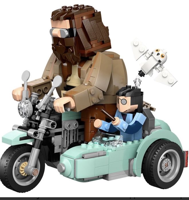 LEGO® Harry Potter 76443 - Разходка с мотоциклет на Хагрид и Хари Потър