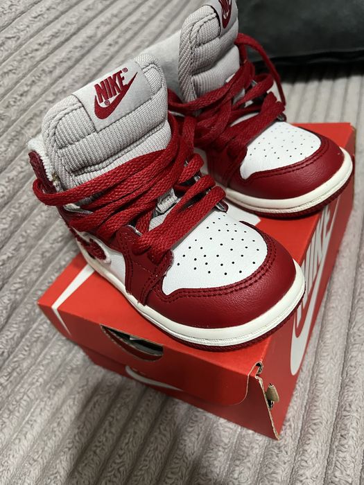 Кроссовки джордан все оргинал со штих кодами об оригинальности