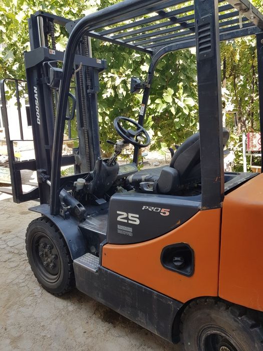 KARA (pogruzchik) xizmati va arenda 1 dan 10 tonnagacha