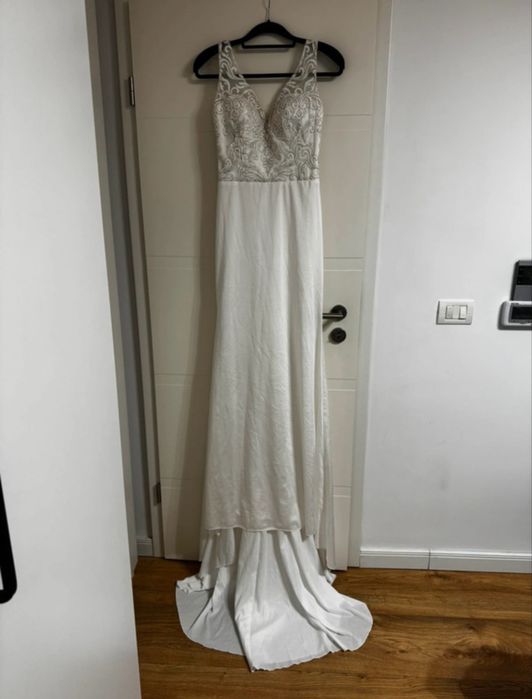 Vand rochie de mireasa