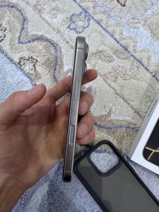 Apple iphone 16 pro