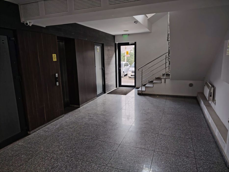 Apartament 2 camere Decomandat LOC PARCARE INCLUS