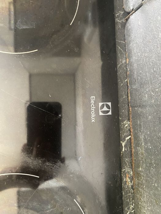 Продам варочную поверхность Electrolux