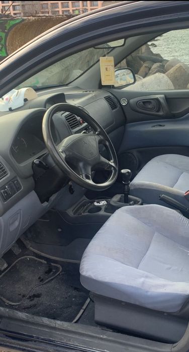 Продавам Mitsubishi Space Star 1.3