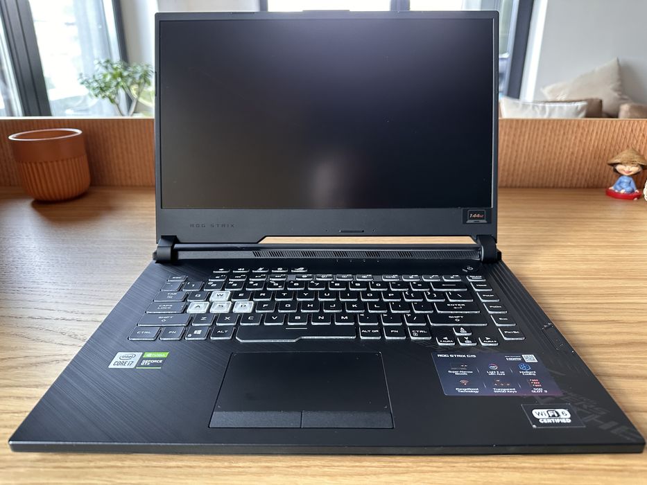 Laptop Gaming ASUS ROG Strix G15 – Stare Impecabilă