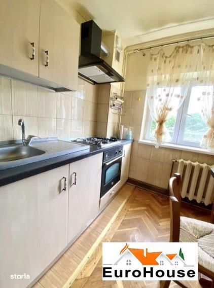 Apartament cu 3 camere in Caroline de inchiriat
