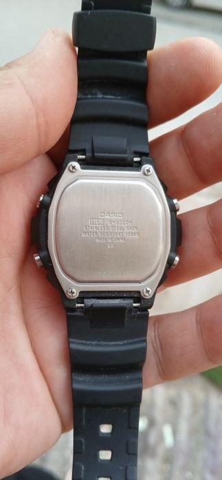 Часы   casio japan