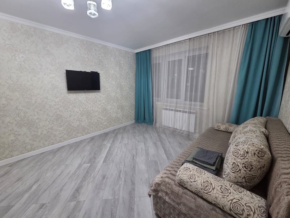 Сдам по суточно шикарную квартиру