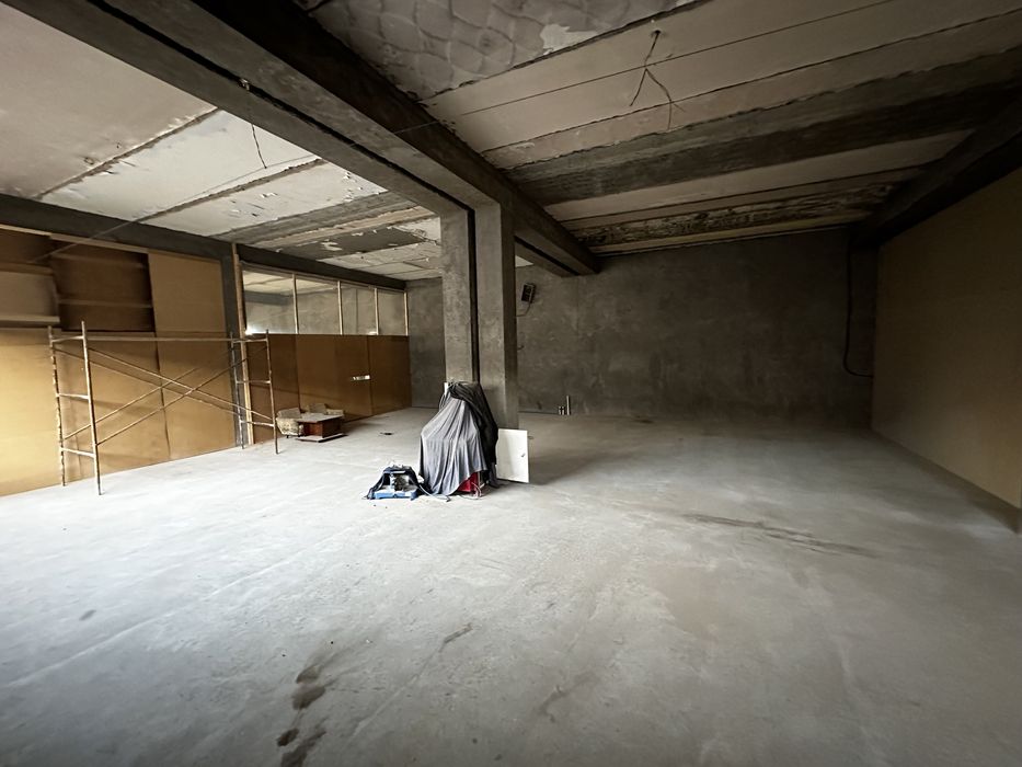 Sklad arendaga beriladi