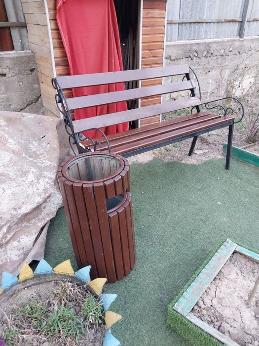 Скамейка  с урной