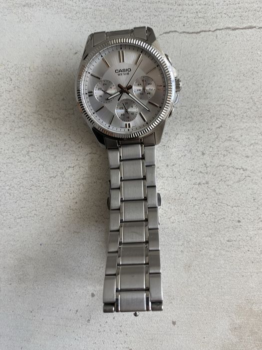 Часы CASIO WR 50m