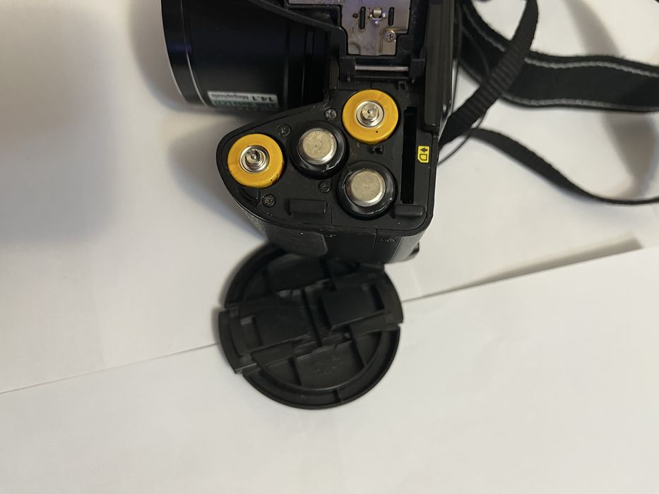 Nikon Coolpix L310,14 Mpx  21x zoom optic,stare f buna,folosit f.puțin