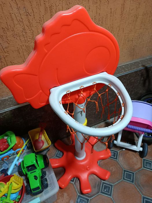 Продам баскетбольное кольцо! Регулируется по высоте!