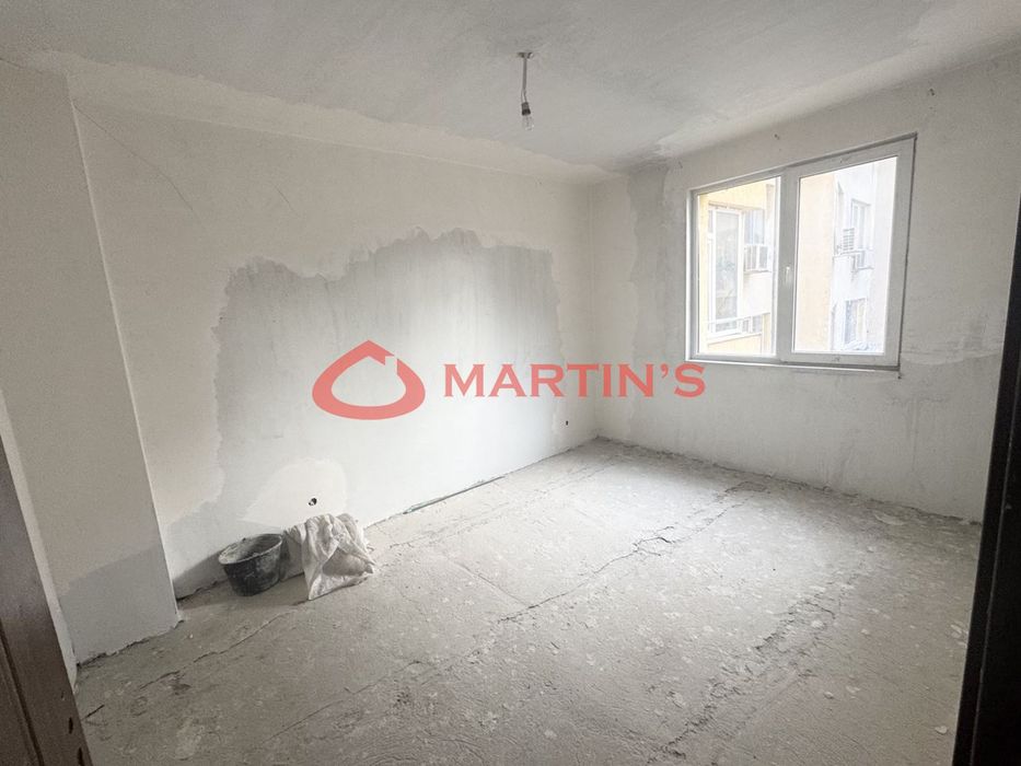 Продава се Тристаен апартамент в София, Овча купел - 103 кв.м за 683 €/кв.м - Снимка #2