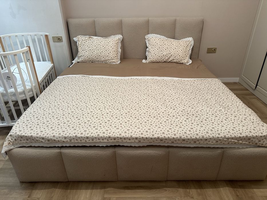 Кровать размер 200*200