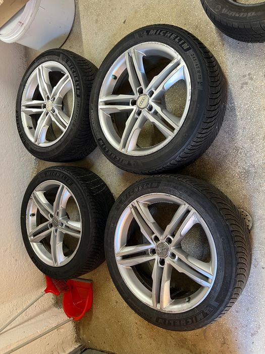 Roti iarna 245 45 19 michelin jante cu anvelope