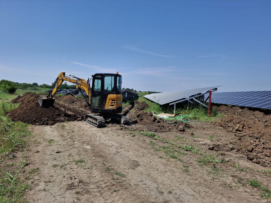 Sapaturi mecanizate inchiriez fundati drenaje  pluviale  piscine canalizari relete de apa gaz curent