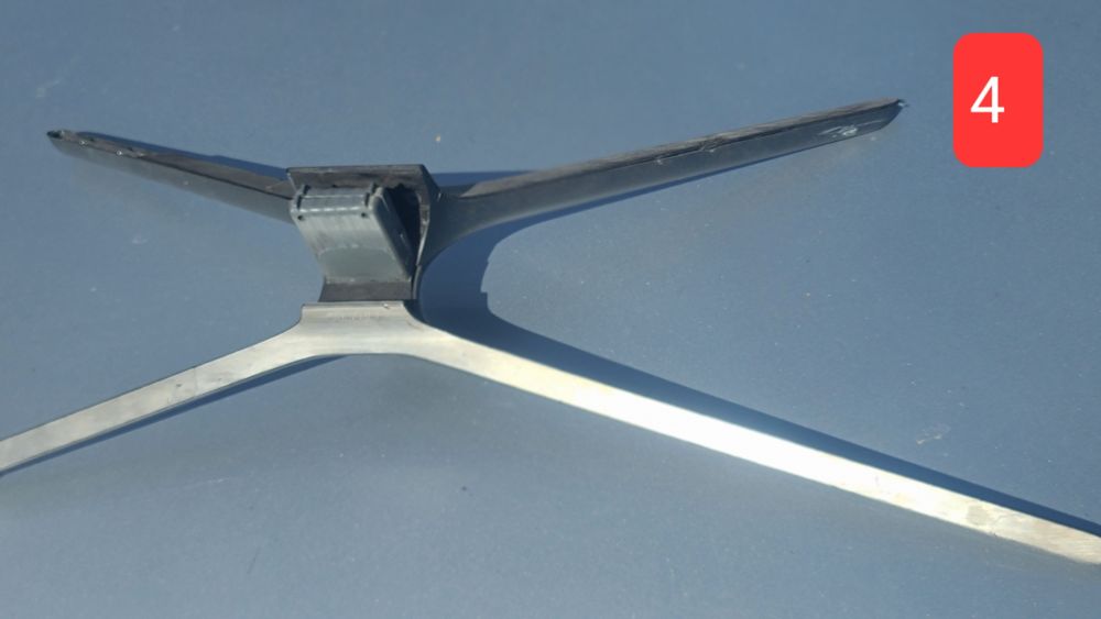 Стойка за телевизор