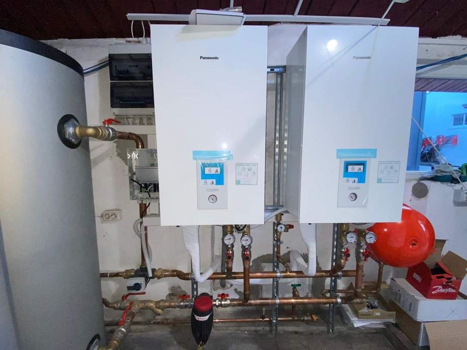 Montaj reparatie pompă căldură incarcare freon aer conditionat chiller climatizor r32 r410a r404a r407c r290 r600a reparatie placa electronica
