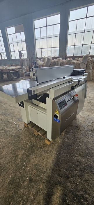 Абрихт-щрайхмус SCM FS7 L'invincibile