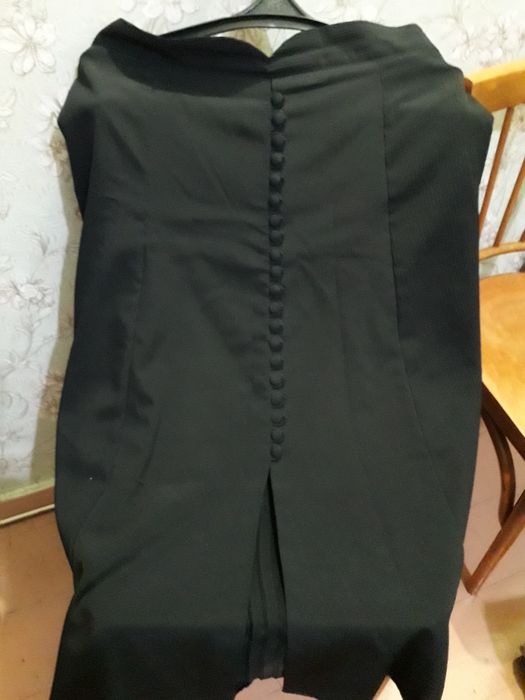 Продам вещи  женские нарядные
