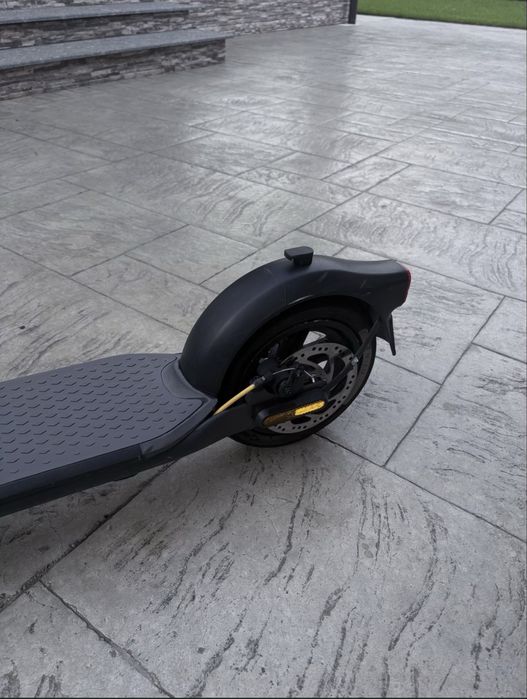 Segway ninebot F40E